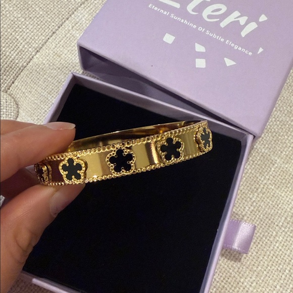 Stainless Steel Bangle Bracelet - Picture 3 of 3